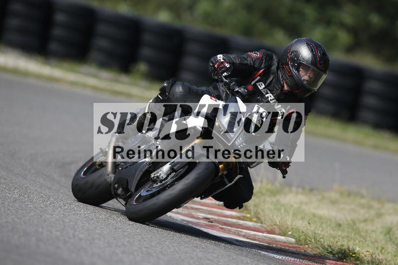 /Archiv-2023/47 24.07.2023 Track Day Motos Dario - Moto Club Anneau du Rhin/10